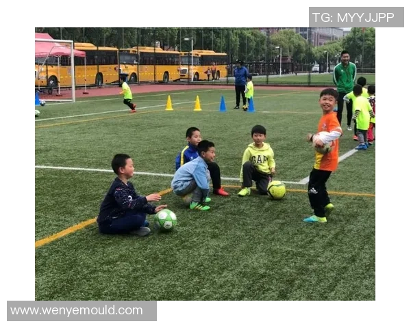 日本足球明星长谷部的传奇之路与对足球的执着追求